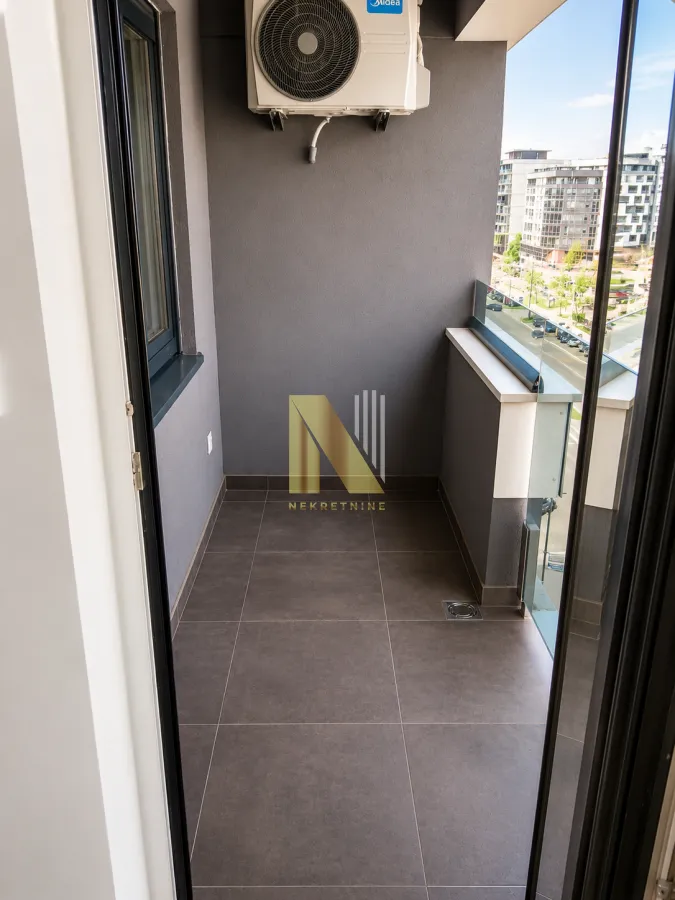 Izdavanje, dvosoban stan, 47m², Grbavica, Novi Sad Sve Podlokacije