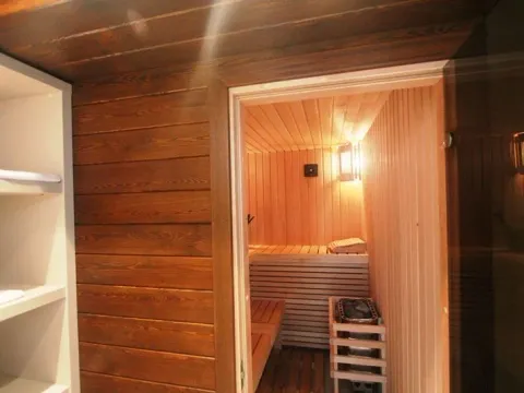 Sale, house, 600m², Blizikuće, Budva - image 14