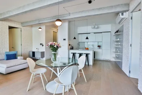 Izdavanje, dvosoban stan, 117m², Centar, Budva - image 5
