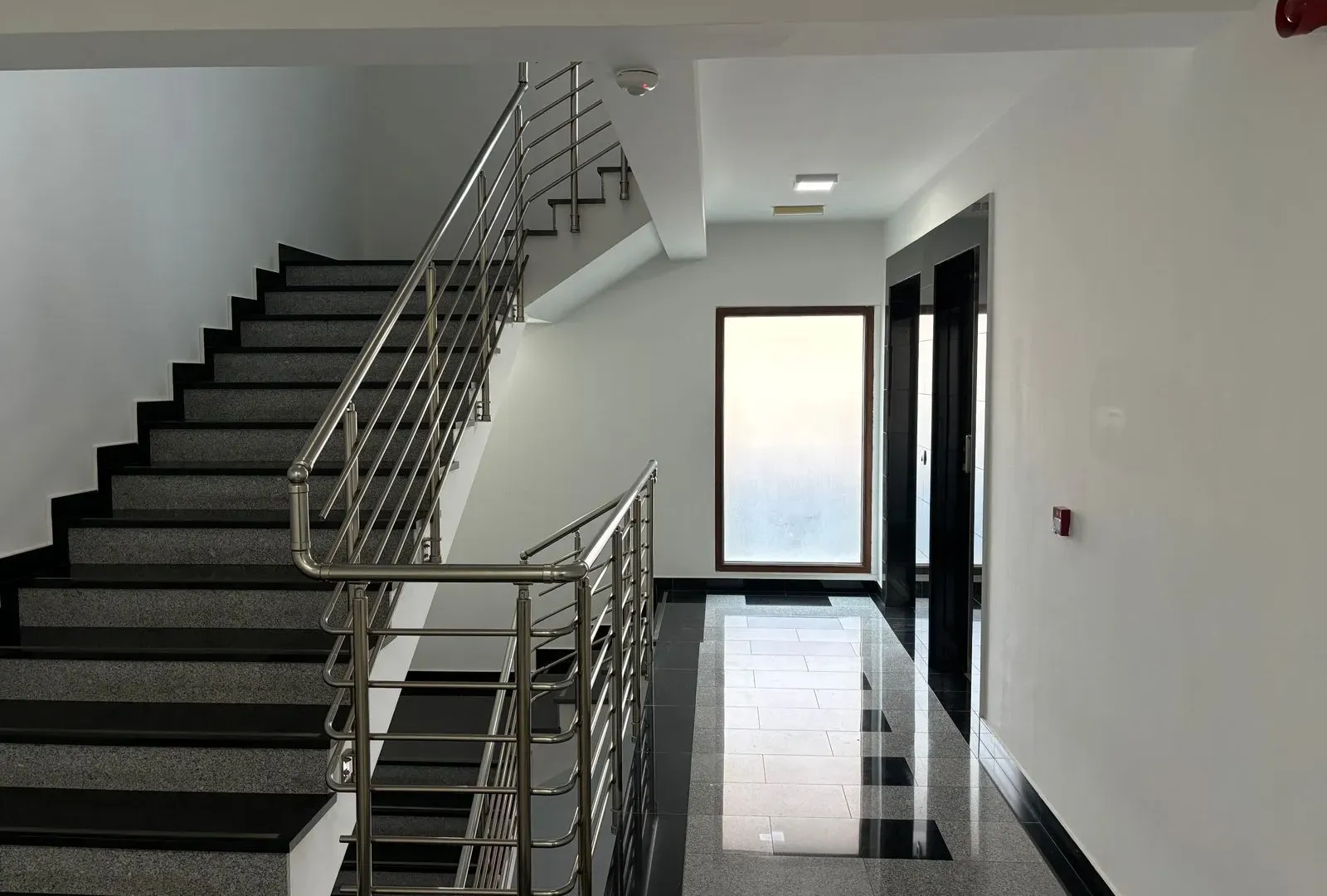 Prodaja, jednosoban stan, 47m², Rozino, Budva