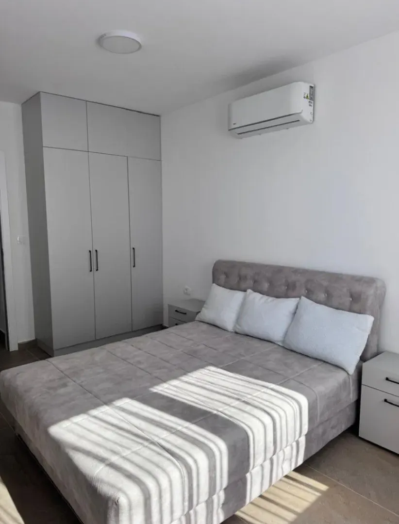 Prodaja, jednosoban stan, 45m², Bečići, Budva