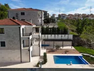 Sale, four bedroom apartment, 450m², Sveti Stefan, Budva - image 5