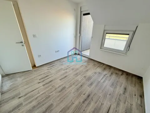 Sale, three bedroom apartment, 86m², Veternička rampa, Novi Sad Sve Podlokacije - image 7