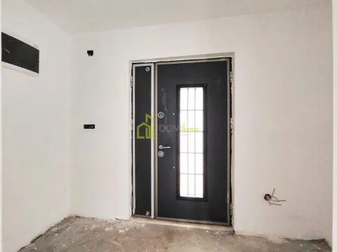 Prodaja, kuća, 125m², Gornja Gorica, Podgorica - image 4