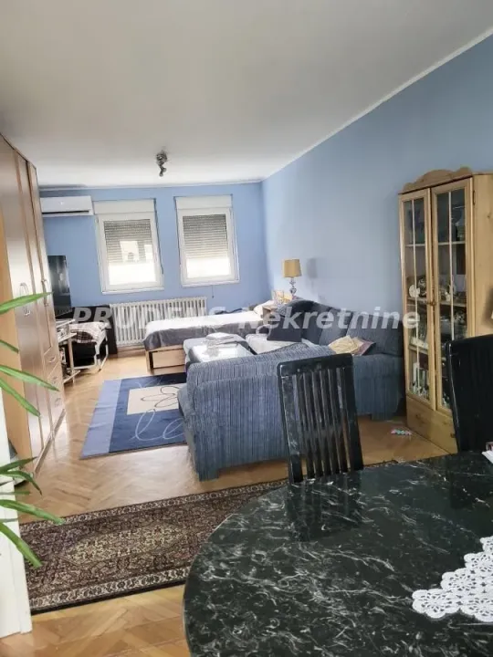 Sale, four bedroom apartment, 108m², Neimar, Vračar Sve Podlokacije
