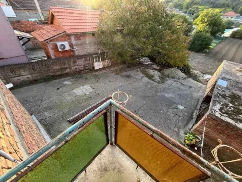 Sale, house, 140m², Palilula Sve Podlokacije, Beograd - image 16