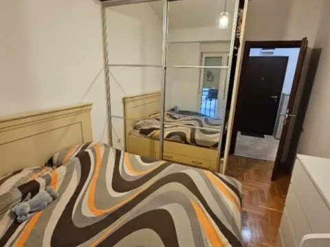 Prodaja, jednosoban stan, 40m², Stari Aerodrom, Podgorica - image 10