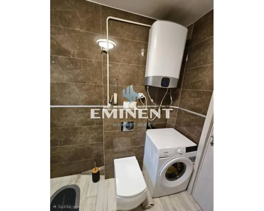 Rent, apartment, 40m², Neimar, Vračar Sve Podlokacije