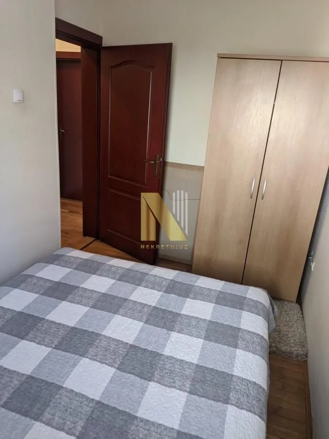 Izdavanje, dvosoban stan, 47m², Sajmište, Novi Sad