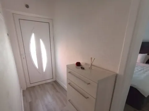 Rent, two bedroom apartment, 65m², Šušanj, Bar - image 10