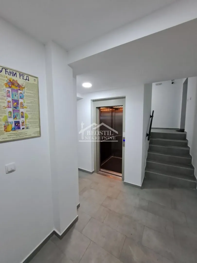 Izdavanje, dvosoban stan, 45m², Ledine, Beograd