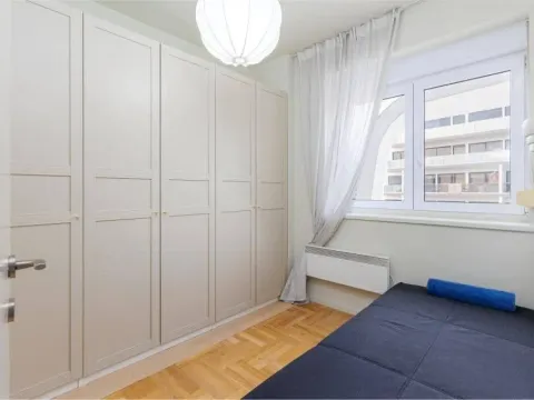 Prodaja, jednosoban stan, 39m², Centar, Bar - image 4