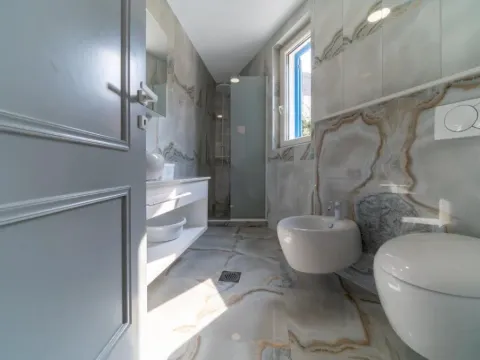 Sale, house, 130m², Budva, Crna Gora - image 6