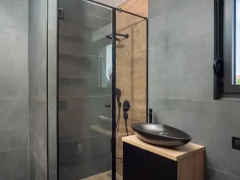 Prodaja, kuća, 210m², Veternik, Novi Sad Sve Podlokacije - image 35