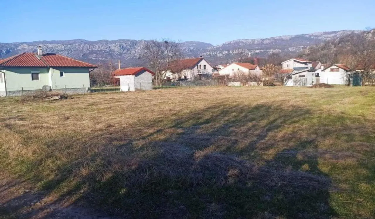 Prodaja, plac, 1267m², Podgorica, Crna Gora