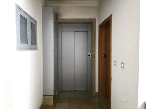 Prodaja, stan, 46m², 1 maj, Podgorica - image 12