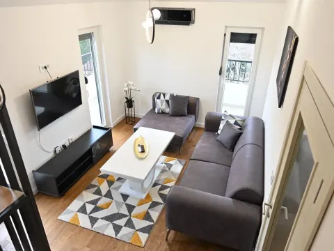 Izdavanje, jednosoban stan, 50m², Zagorič, Podgorica - image 3