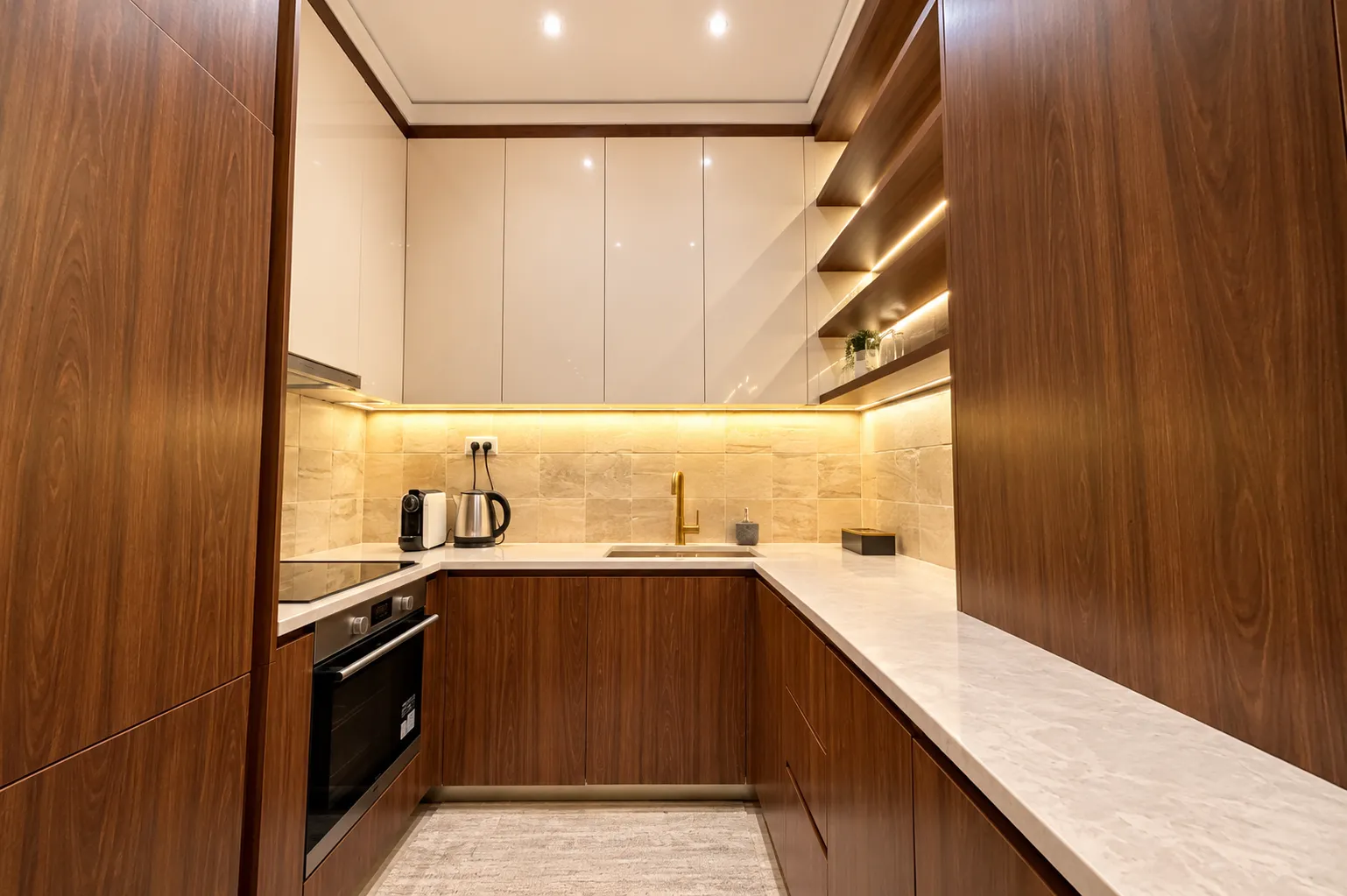 Izdavanje, jednosoban stan, 52m², Kod Capital Plaze, Podgorica