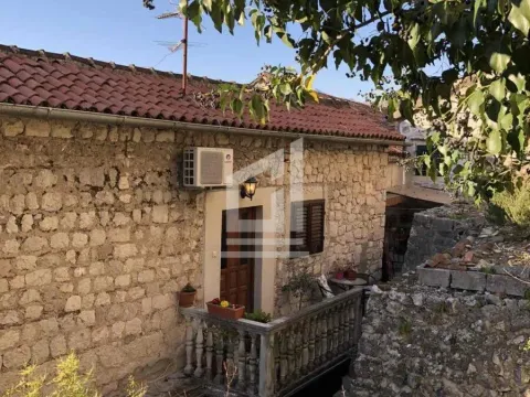 Prodaja, dvosoban stan, 50m², Stari Grad Kotor, Kotor - image 12