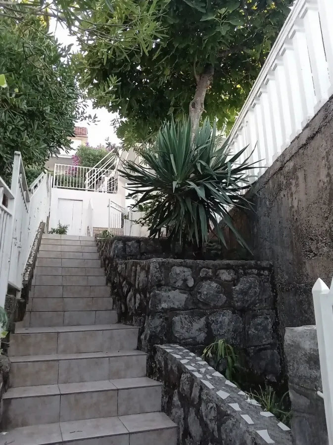 Prodaja, kuća, 168m², Krašići, Tivat