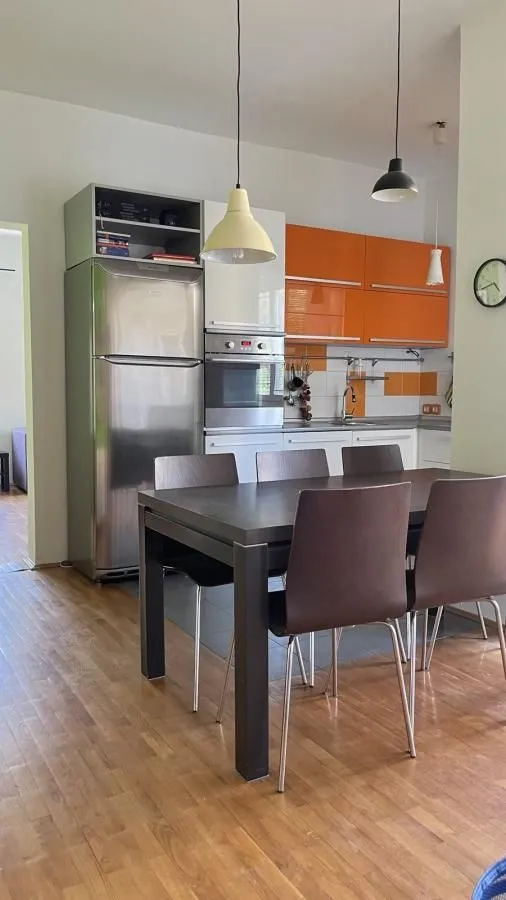Izdavanje, trosoban stan, 80m², Staro groblje, Niš