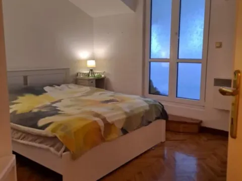 Izdavanje, trosoban stan, 100m², Tivat, Crna Gora - image 13