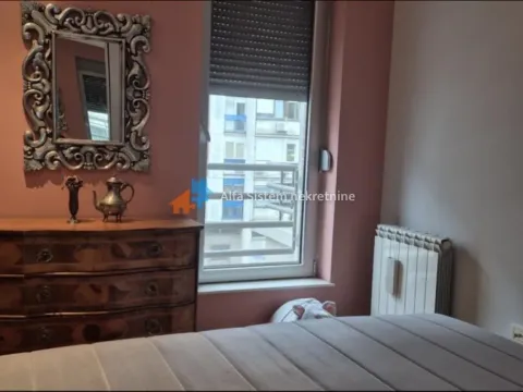 Rent, two bedroom apartment, 54m², Vračar Sve Podlokacije, Beograd - image 15