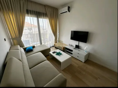 Izdavanje, stan, 35m², Centar, Bar - image 5