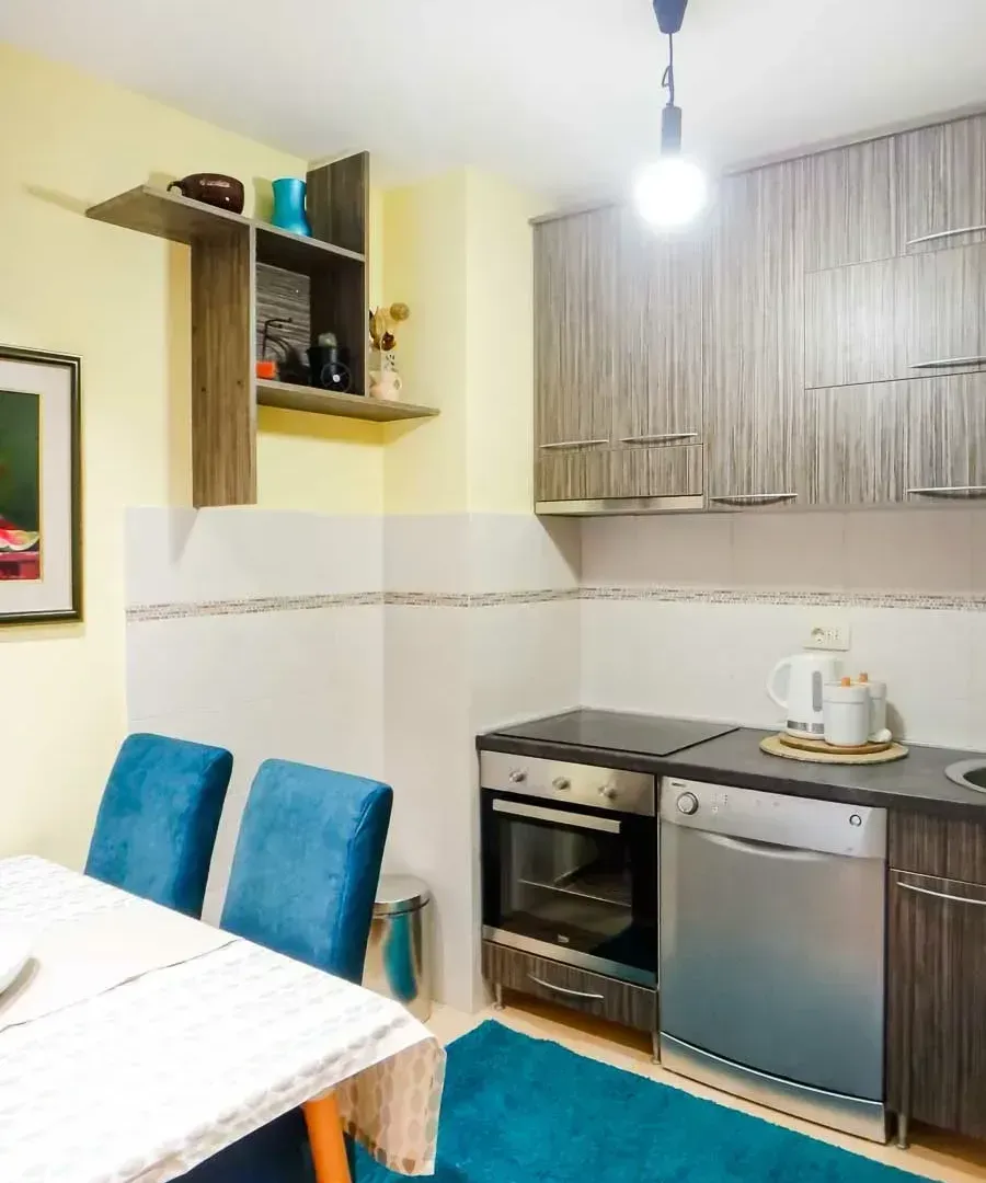 Prodaja, jednosoban stan, 45m², Stari Aerodrom, Podgorica