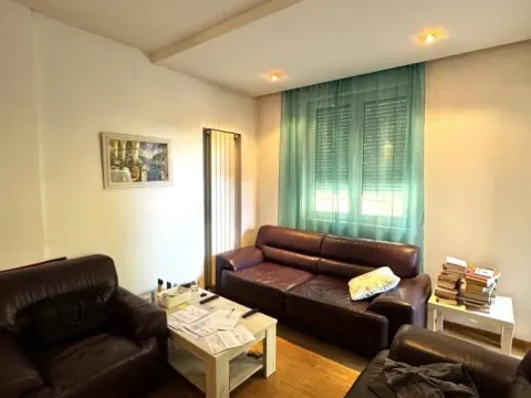 Izdavanje, poslovni prostor, 110m², Voždovac Sve Podlokacije, Beograd - image 2