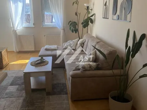 Izdavanje, dvosoban stan, 48m², Sajam, Novi Sad Sve Podlokacije - image 2