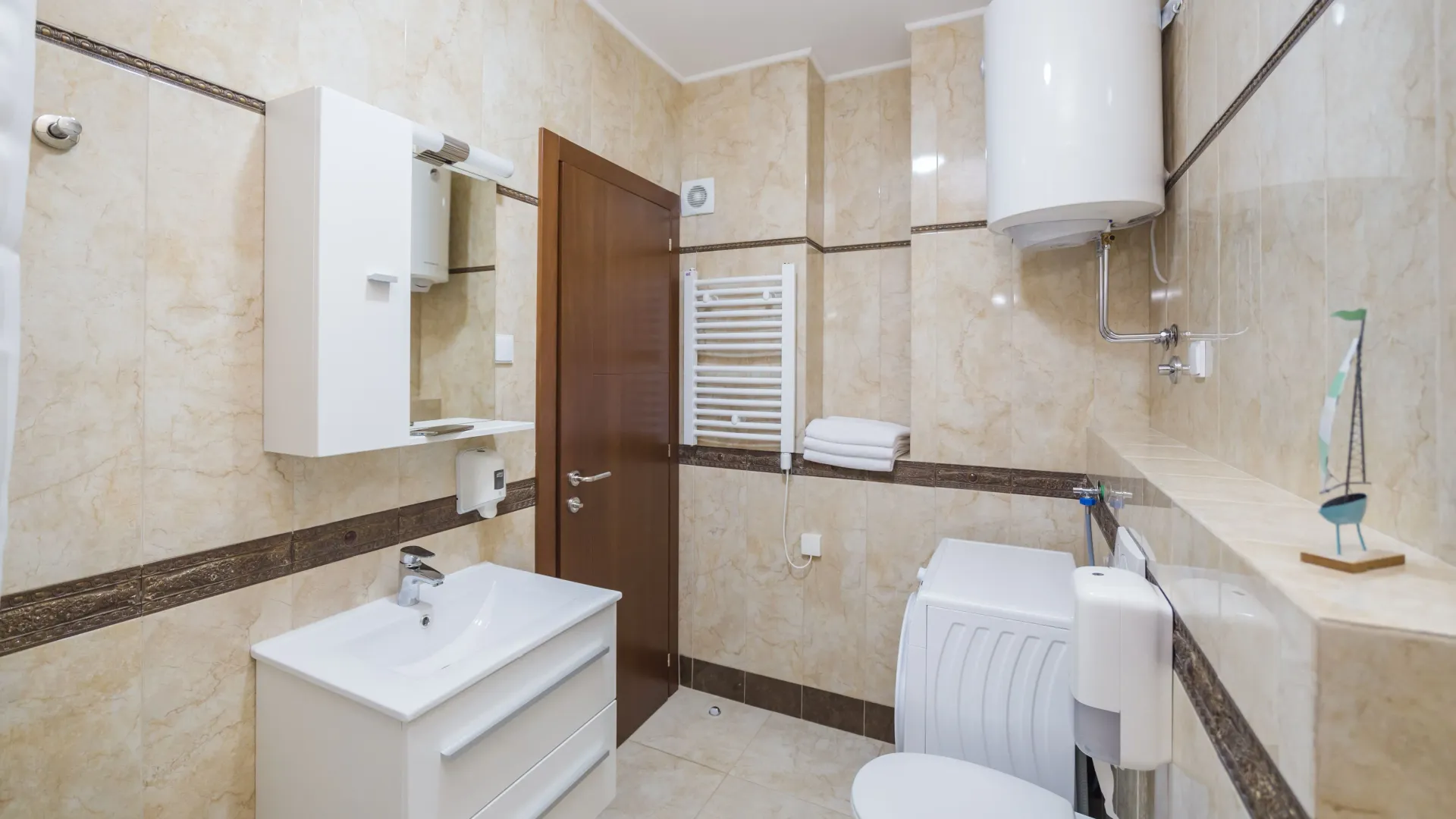 Sale, three bedroom apartment, 107m², Bečići, Budva