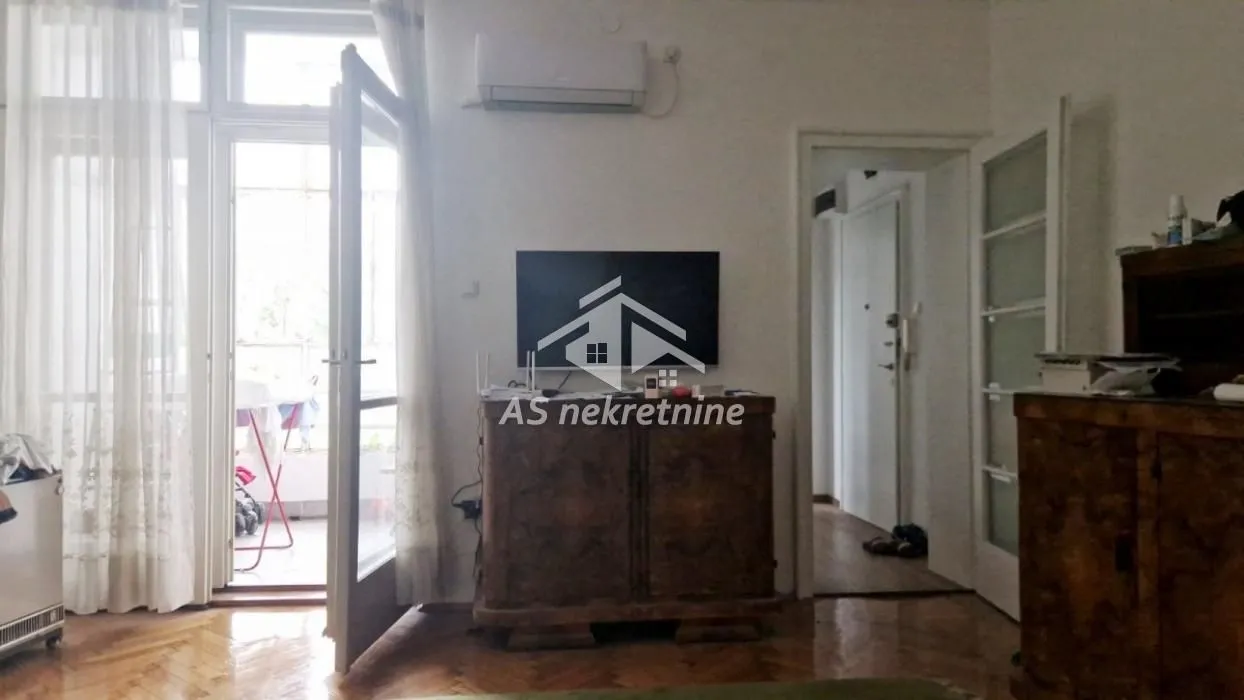 Rent, two bedroom apartment, 50m², Tašmajdan, Palilula Sve Podlokacije