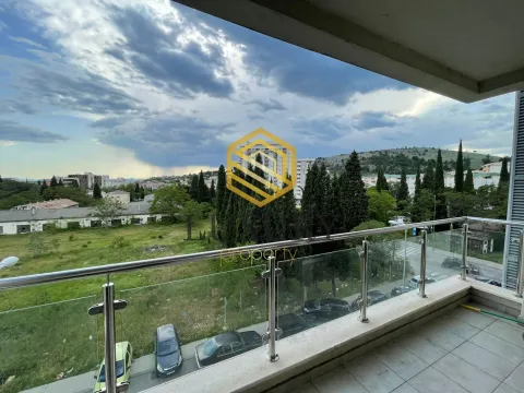 Rent, three bedroom apartment, 90m², Zagorič, Podgorica - image 11