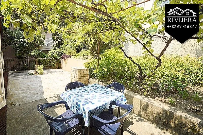 Prodaja, četvorosoban stan, 120m², Igalo, Herceg Novi