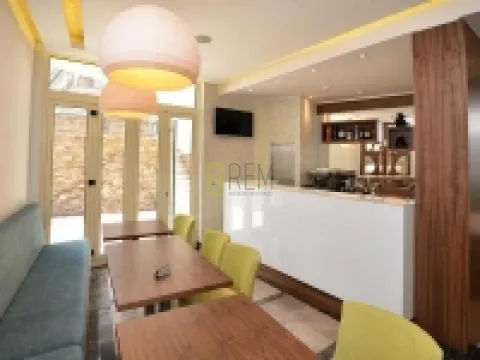 Prodaja, ugostiteljski objekat, 1030m², Centar, Budva - image 4