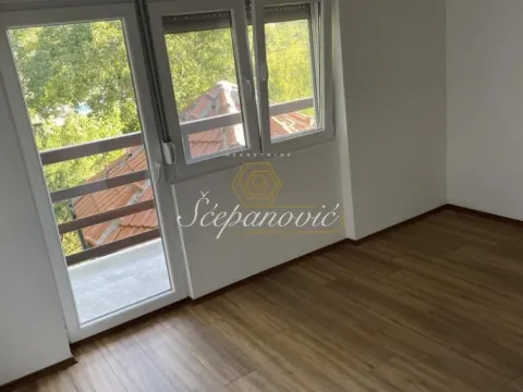 Prodaja, kuća, 67m², Sremska Kamenica, Petrovaradin - image 11