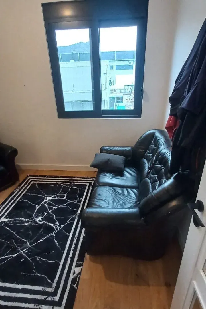 Izdavanje, kuća, 180m², Gornja Gorica, Podgorica