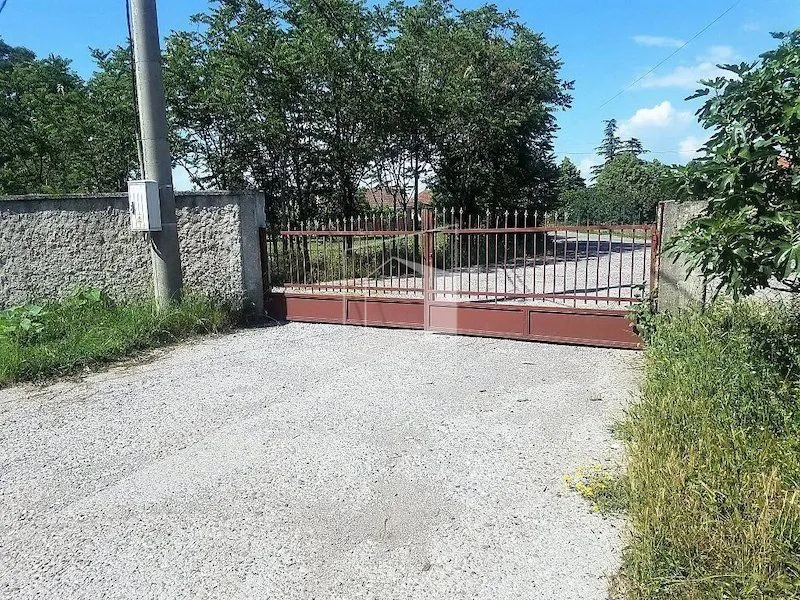 Rent, office space, 262m², Zeta, Podgorica