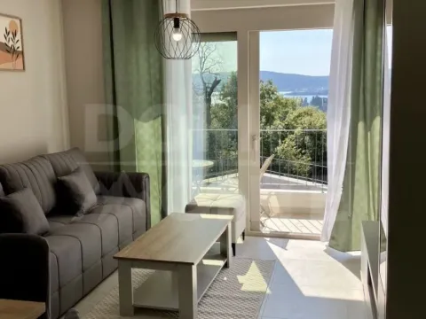 Rent, one bedroom apartment, 38m², Tivat, Crna Gora - image 6