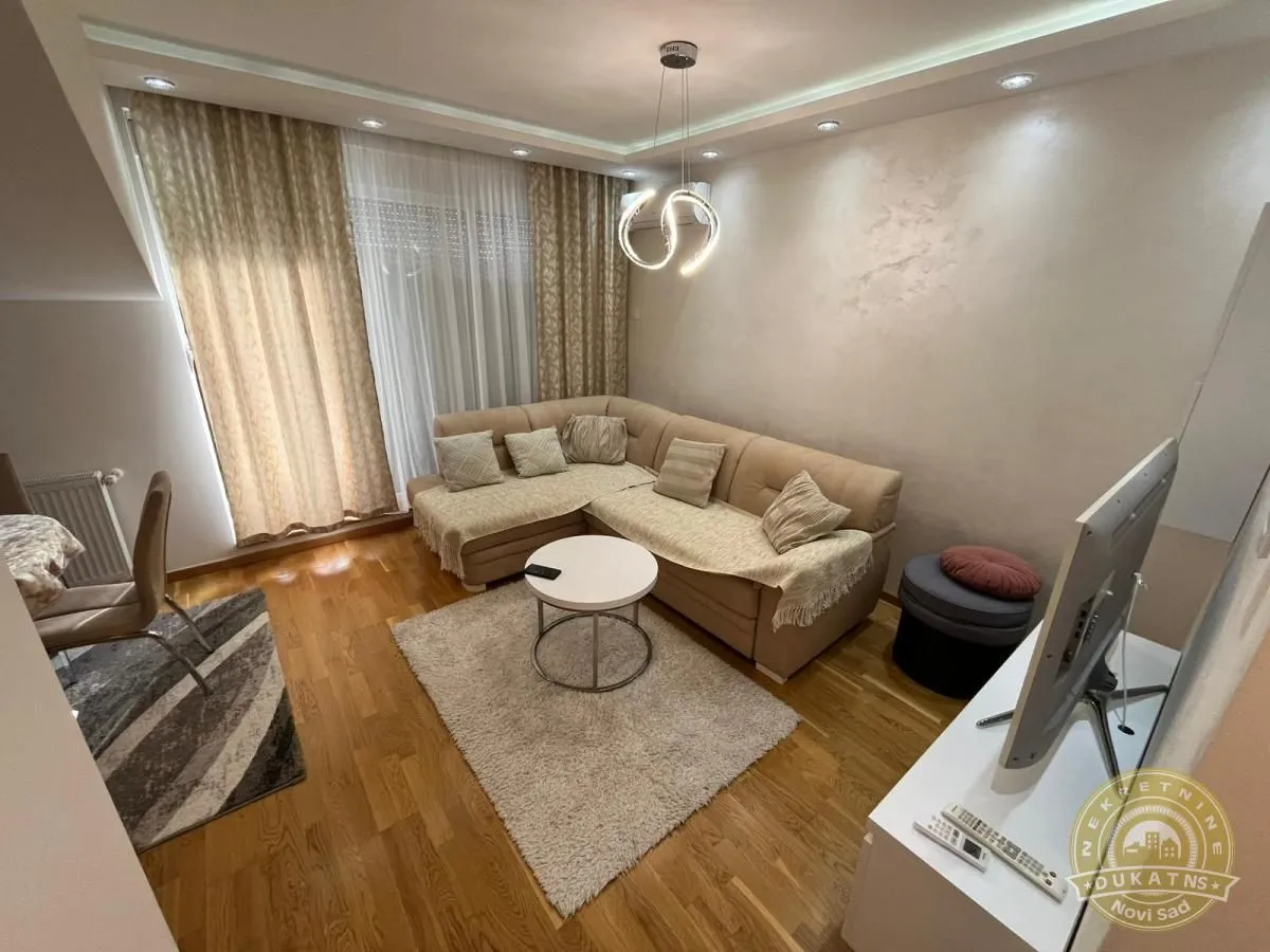 Izdavanje, dvosoban stan, 45m², Jugovićevo, Novi Sad Sve Podlokacije