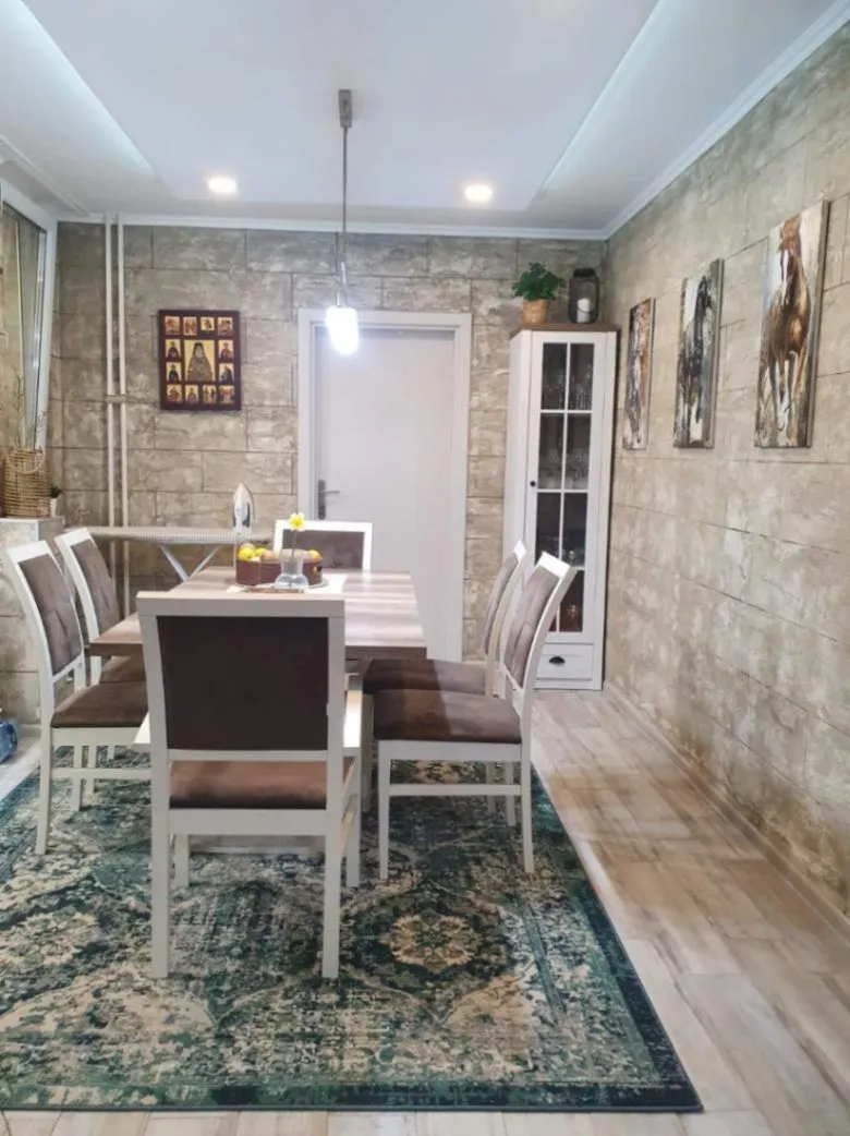 Prodaja, četvorosoban stan, 92m², Stari Košutnjak, Rakovica