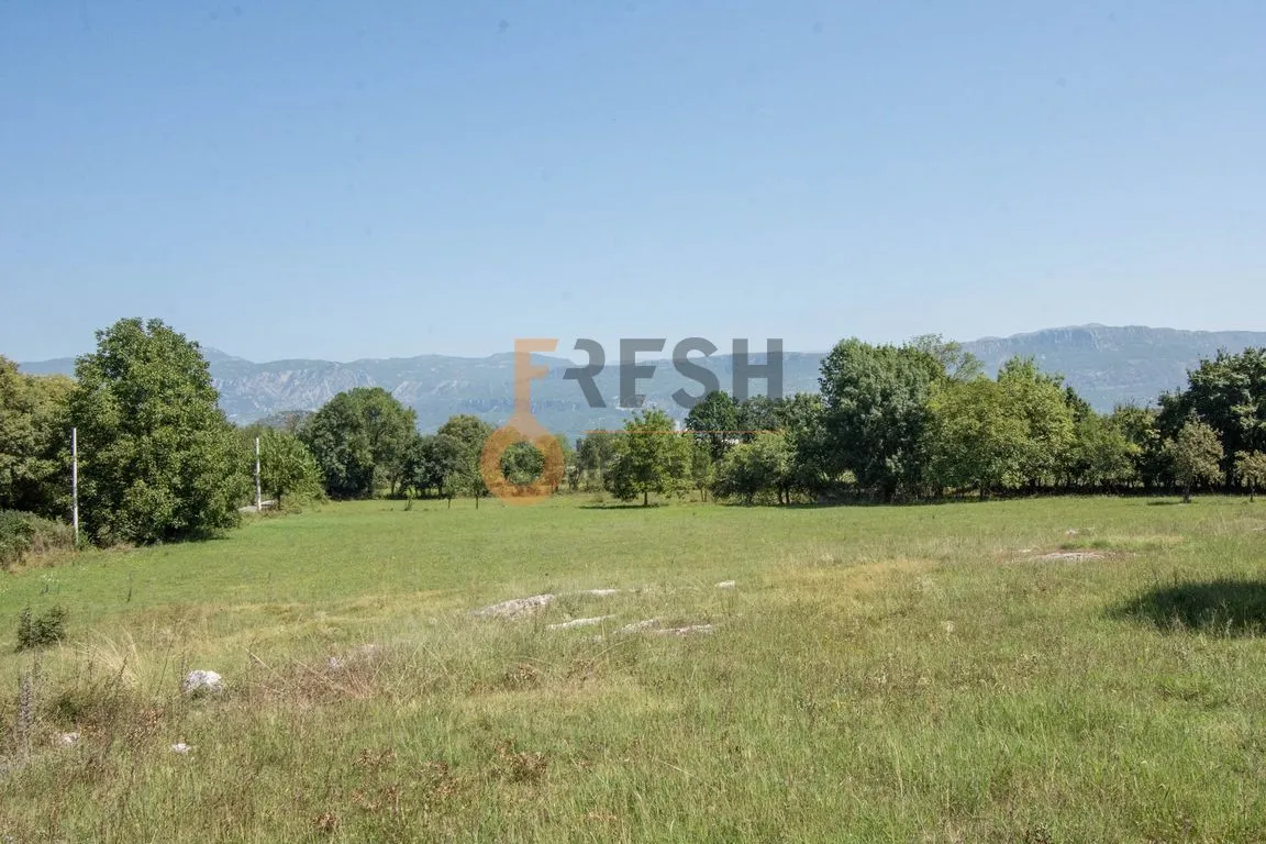 Prodaja, plac, 2100m², Danilovgrad, Crna Gora