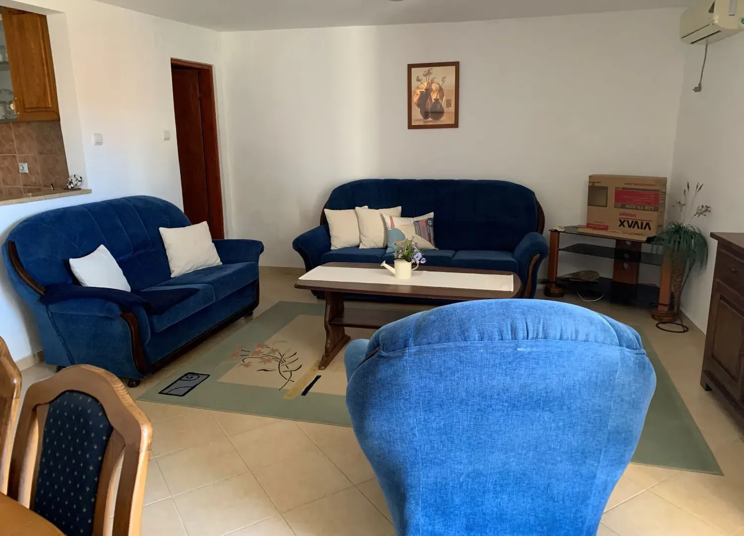 Izdavanje, kuća, 70m², Tivat, Crna Gora