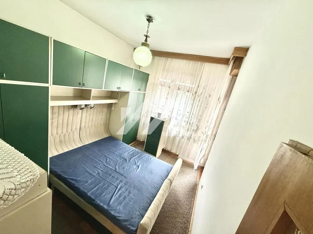 Izdavanje, trosoban stan, 85m², Centar, Novi Sad