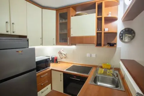 Sale, two bedroom apartment, 72m², Centar, Budva - image 12