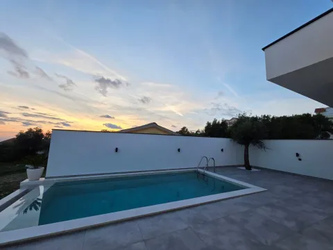 Prodaja, kuća, 126m², Krimovica, Kotor - image 7