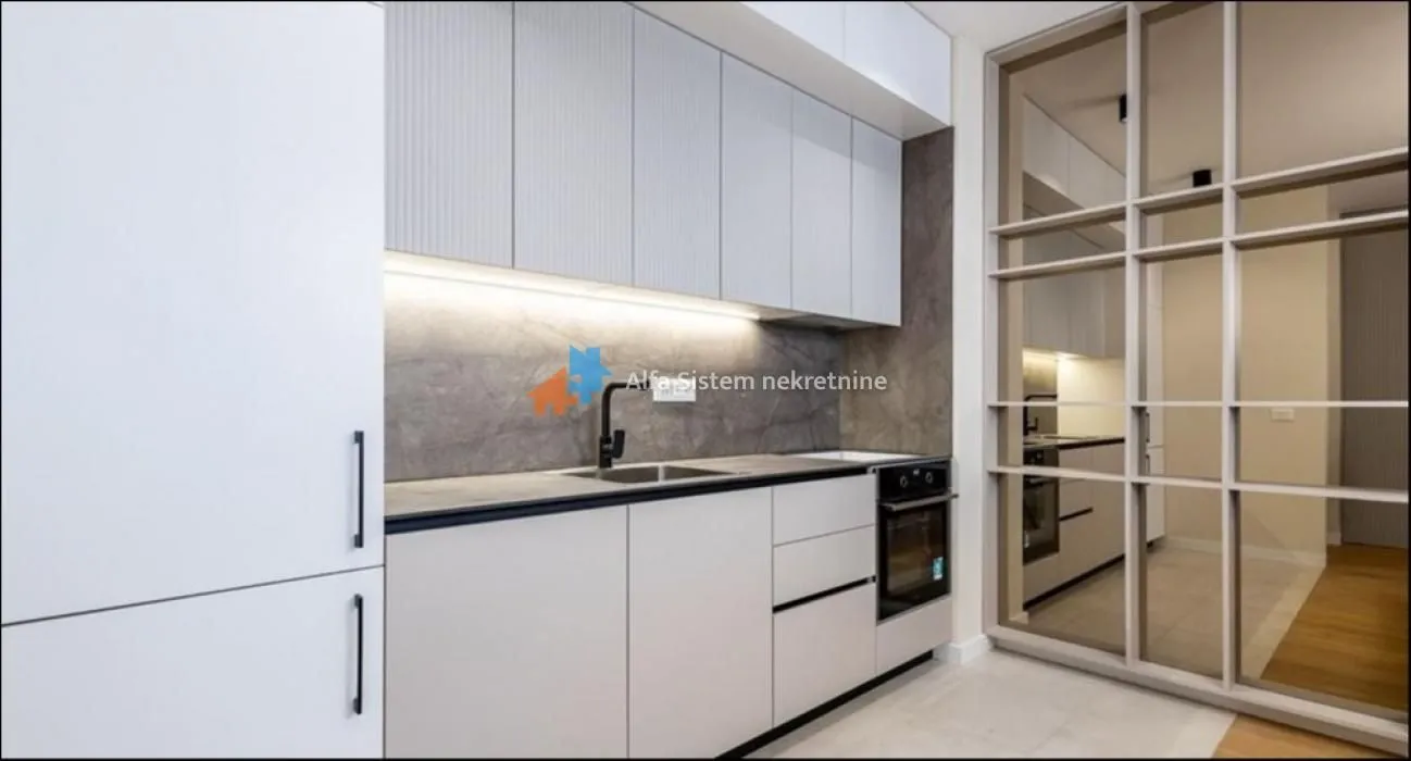 Rent, three bedroom apartment, 75m², Stari Grad, Beograd