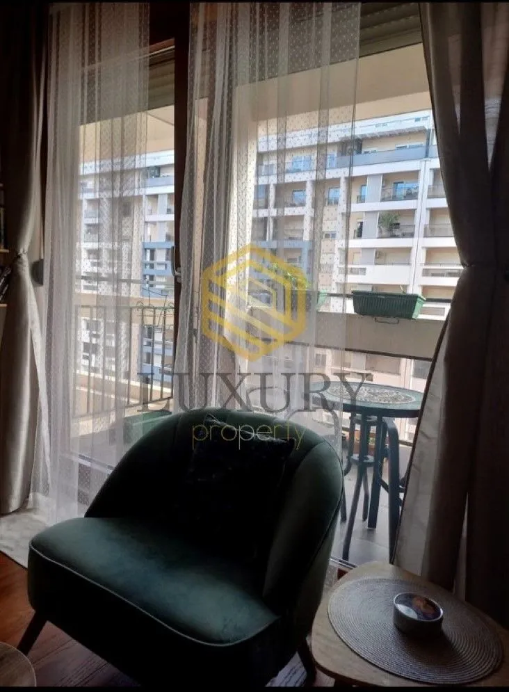 Izdavanje, garsonjera, 30m², Master Kvart, Podgorica