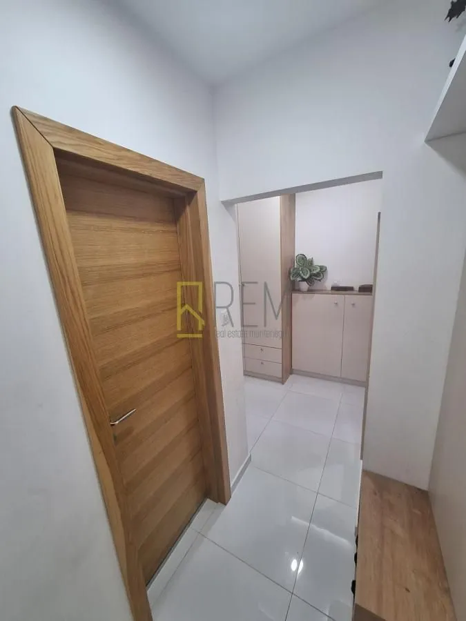 Prodaja, trosoban stan, 89m², Podgorica, Crna Gora